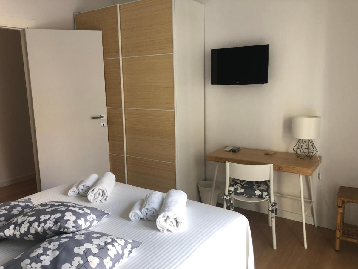 Home 22 Appartamento In Centro Storico - CTA Exteriör bild